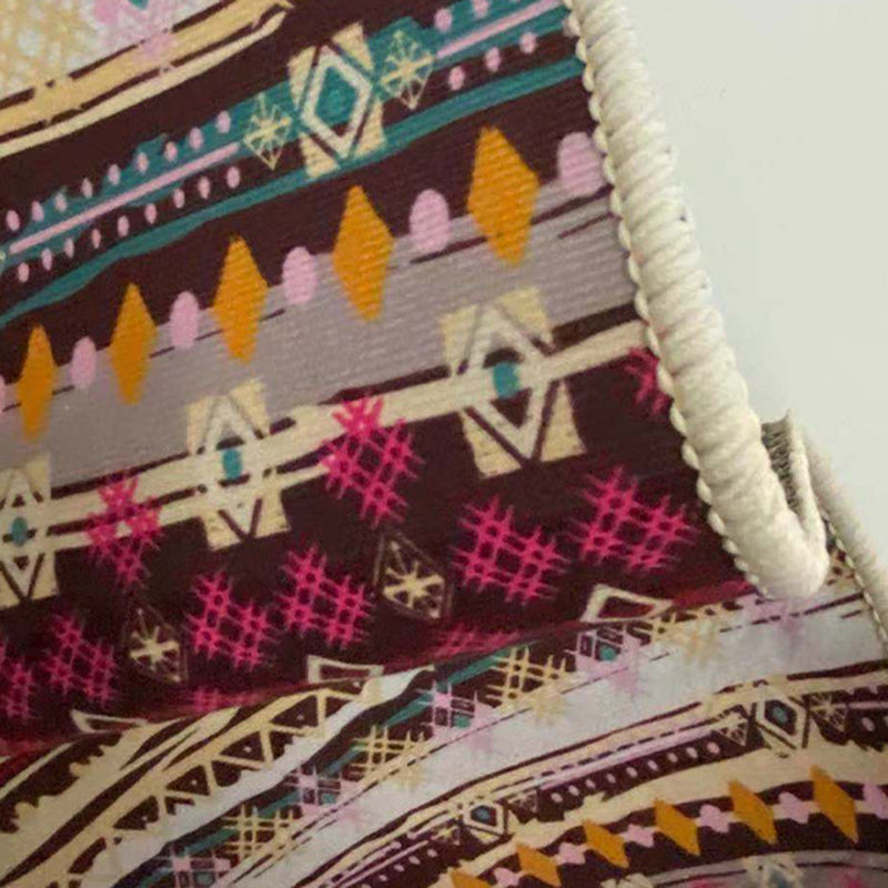 Light Grey Modern Carpet Polyester Graphic Carpet Washable Area Carpet for Living Room