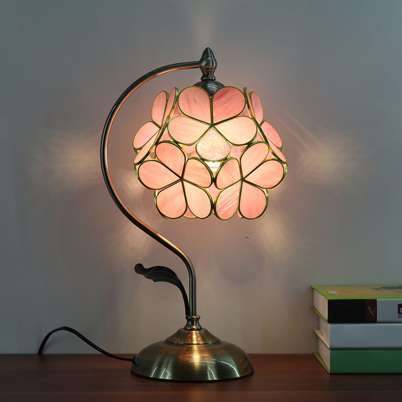 Lampe de table de nuit à fleur de fleur en cluster Tiffany Style Glass Nightstand lampe pour chambre à coucher