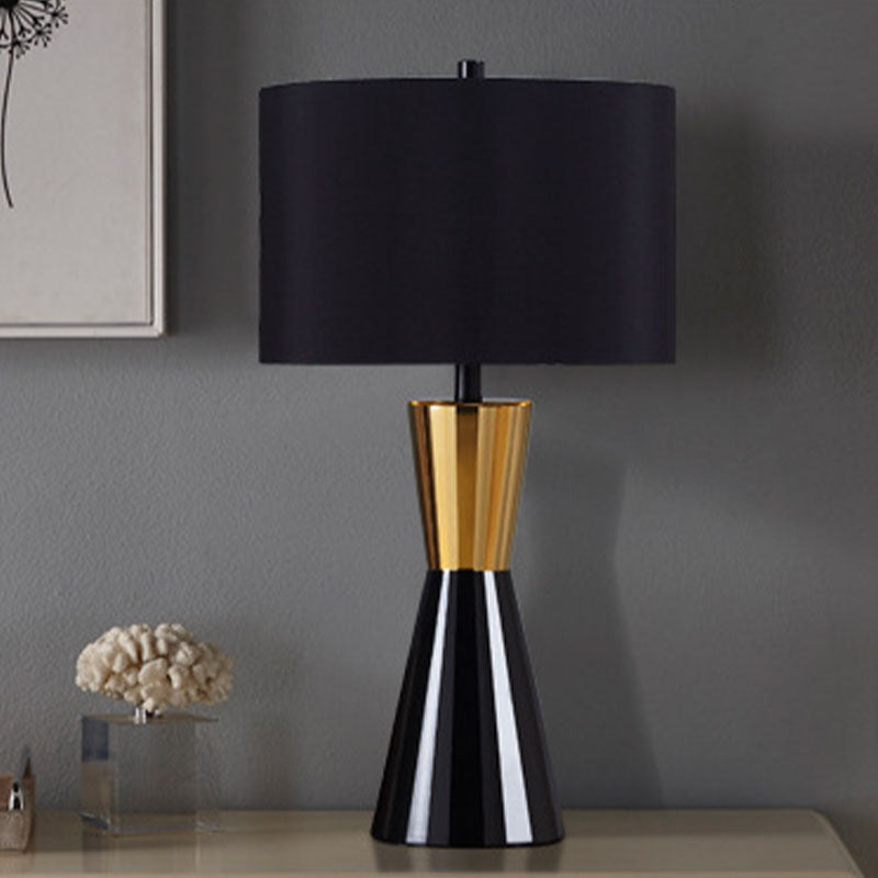 Black-gold Metal Single Head Postmodern Table Lamp for Bedroom Living Room Nightstand Lamps