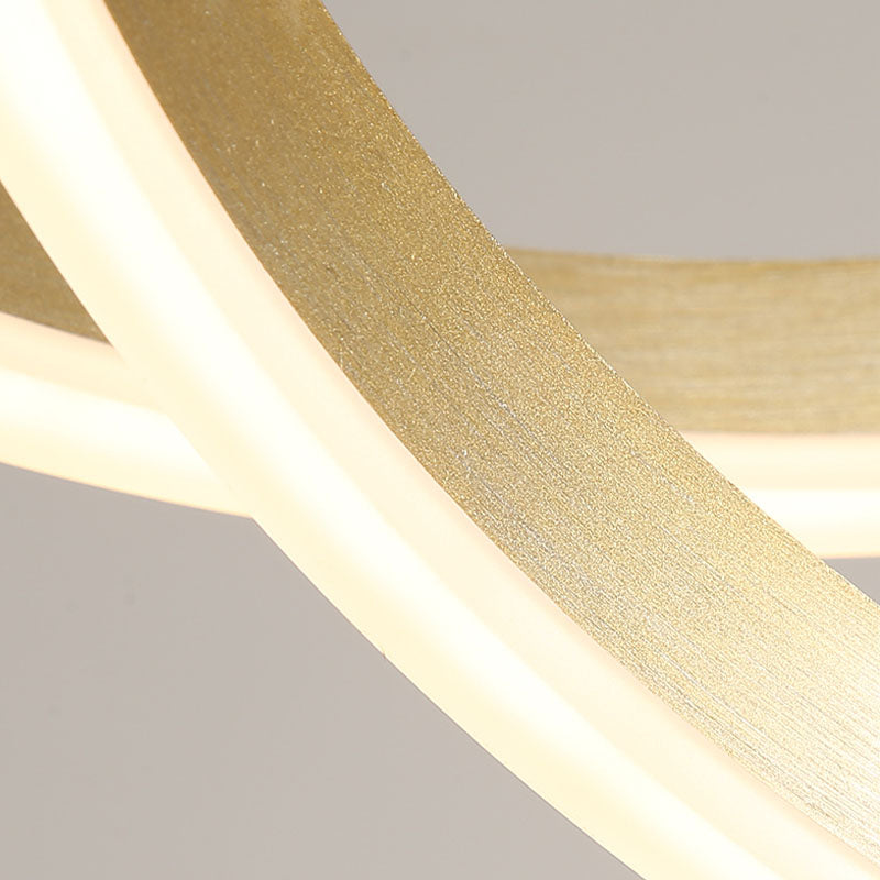 Lampada appesa a soffitto multistrato creativo con tonalità metallica per salotto