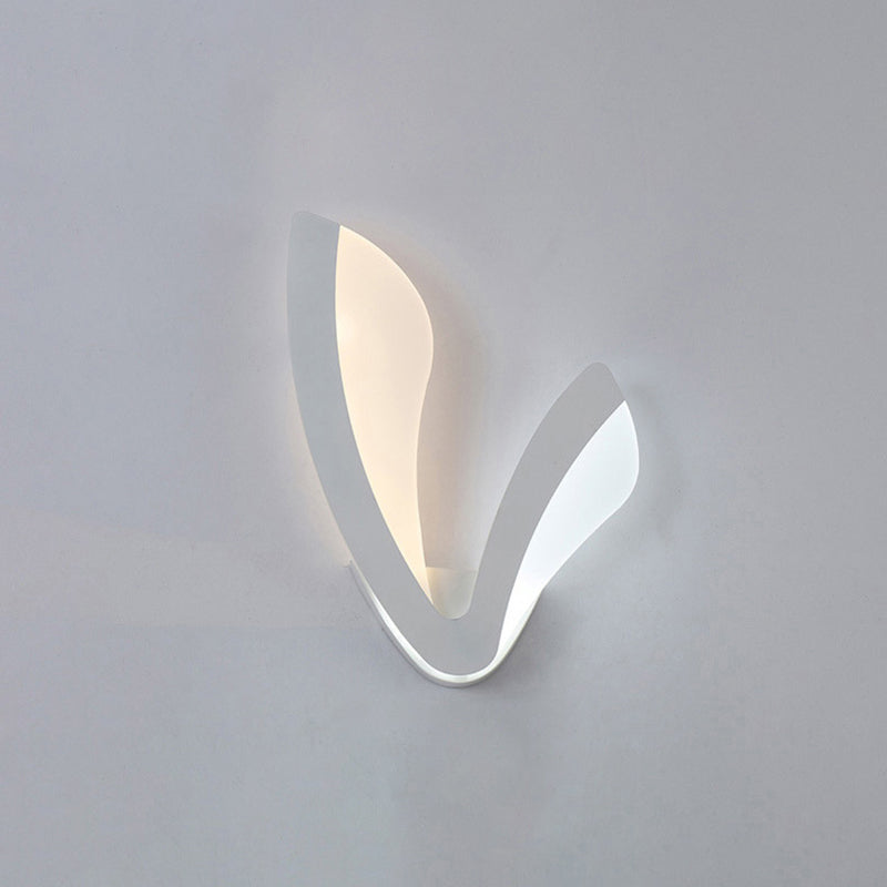 Illuminazione a parete a parete a V a V 1 illuminazione Vintagemoderna