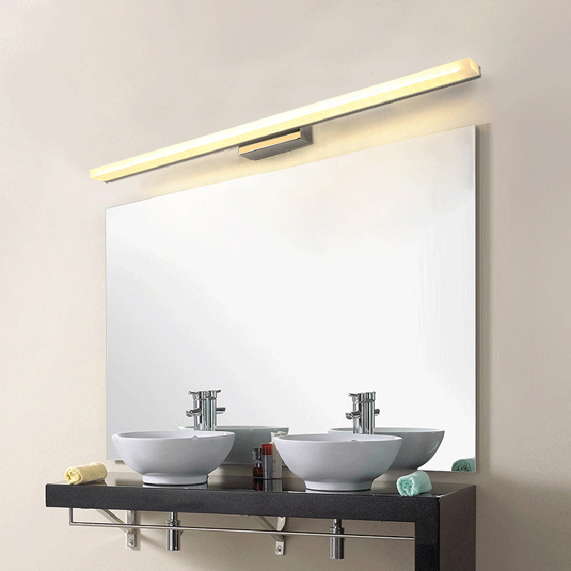 Appliques murales en argent en argent moderne en argent.