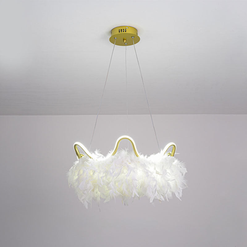 Verstellbare Kronleuchterleuchten moderner Kronleuchter -Anhängerlampe mit weißem Federschatten