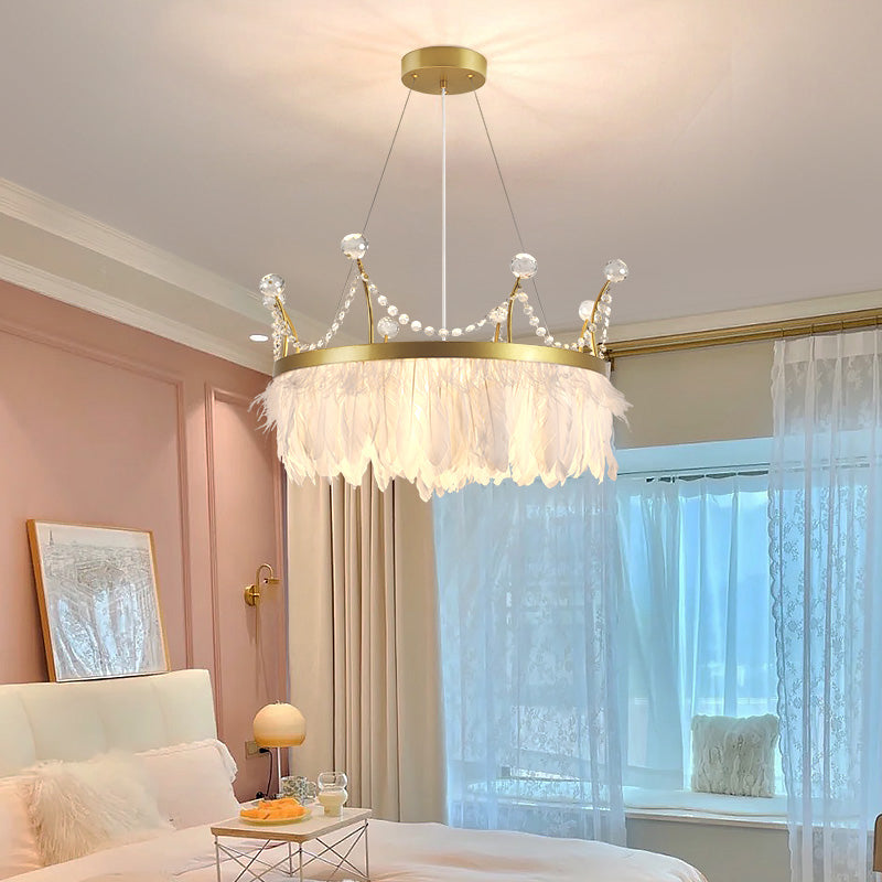 Crown Chandelier Light Fixtures Modern Multi-Head White Chandelier Pendant Lamp with Feather Shade