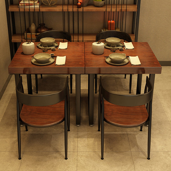 Mesa de comedor industrial de madera, mesa cuadrada marrón con base de trineo para comedor