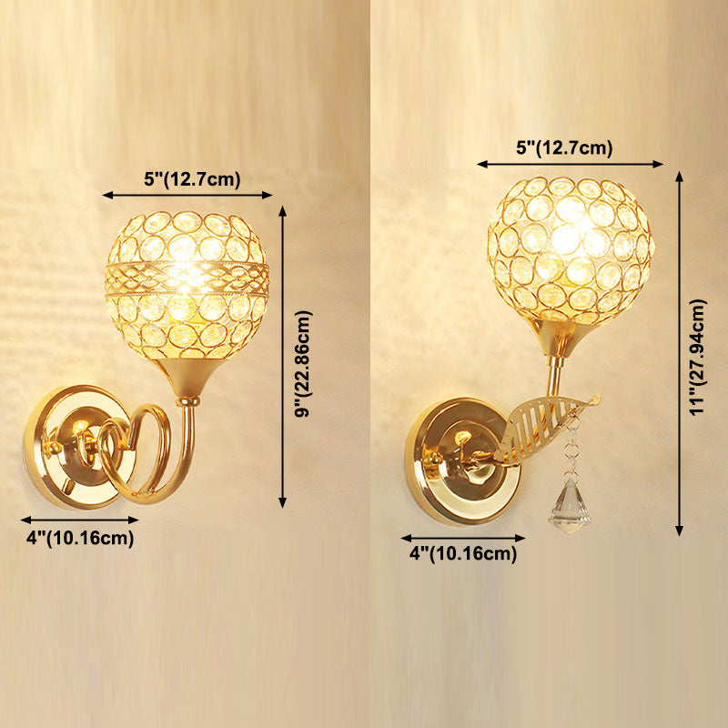 Lampada a monte a parete globo moderna illuminazione montata a parete a 1 luci con un ombra di cristallo chiaro