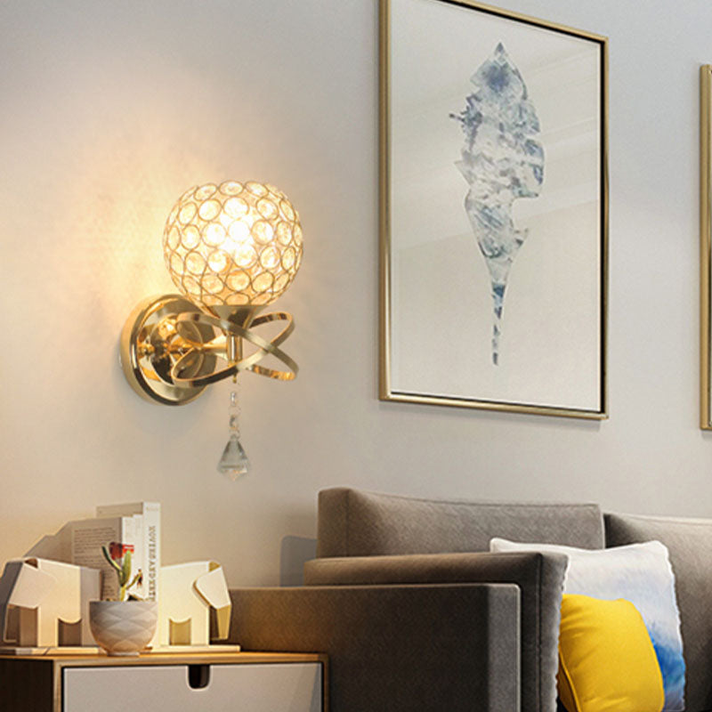 Lampada a monte a parete globo moderna illuminazione montata a parete a 1 luci con un ombra di cristallo chiaro