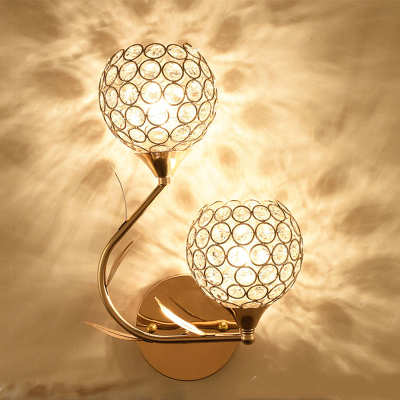 Lampada a monte a parete globale moderna lampada montata a parete a 2 luci con tonalità di cristallo chiaro