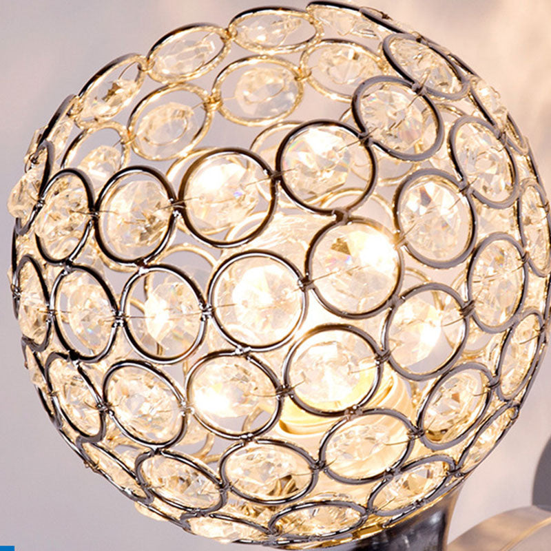 Fun a parete da comodino Funzione singola lampadina Postmoderna a parete a LED con cristallo in argento