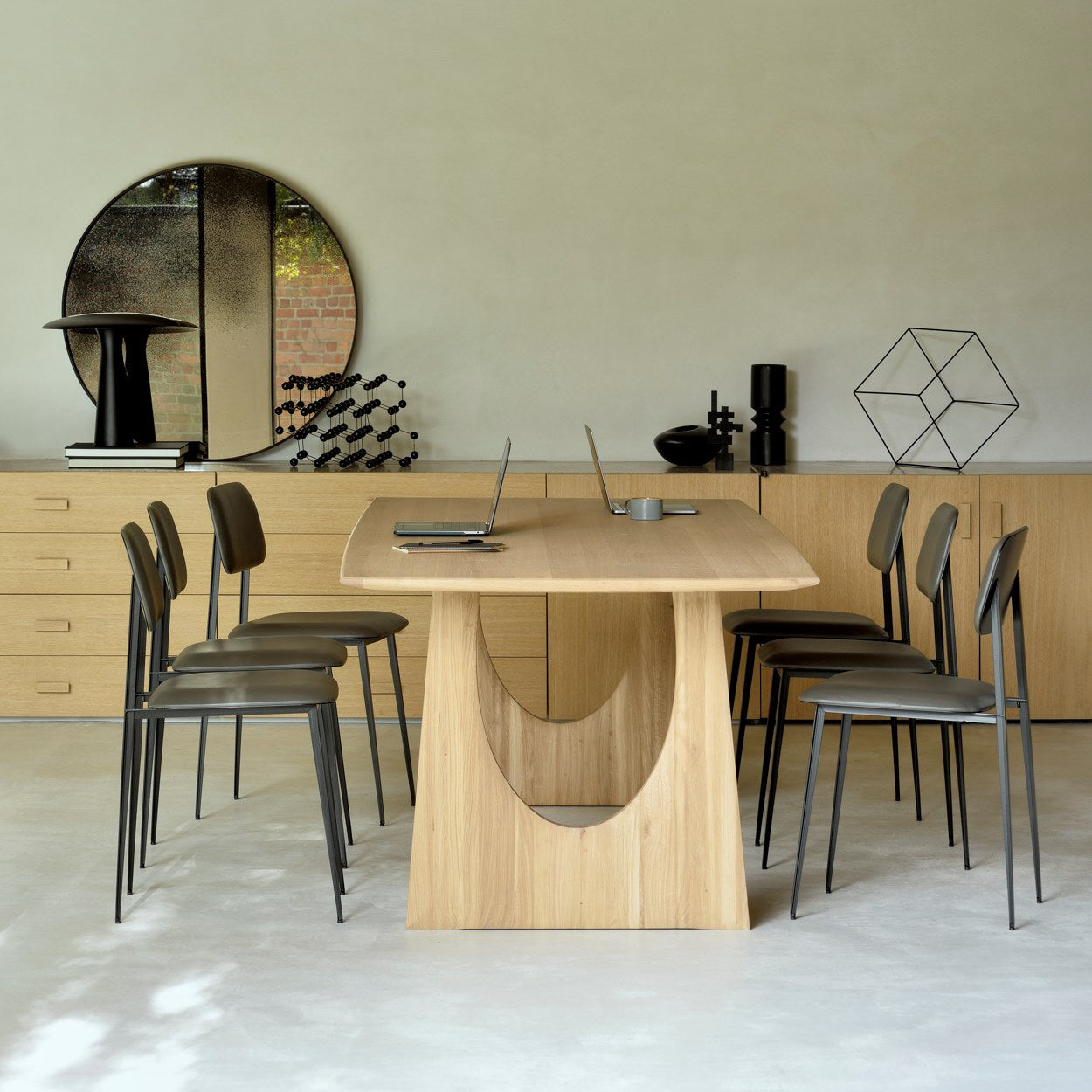 Mesa de comedor de color rectángulo de madera Mesa de madera maciza moderna con pedestal doble