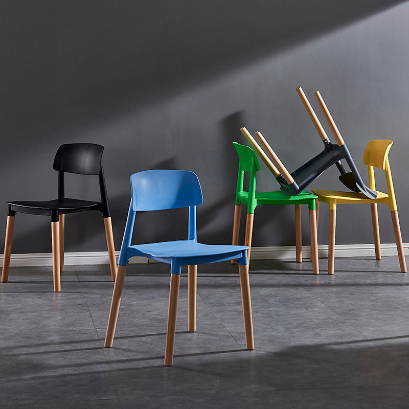 Contemporary Style Plastic Dining Chair Open Back Dining Side Chair for Kitchen