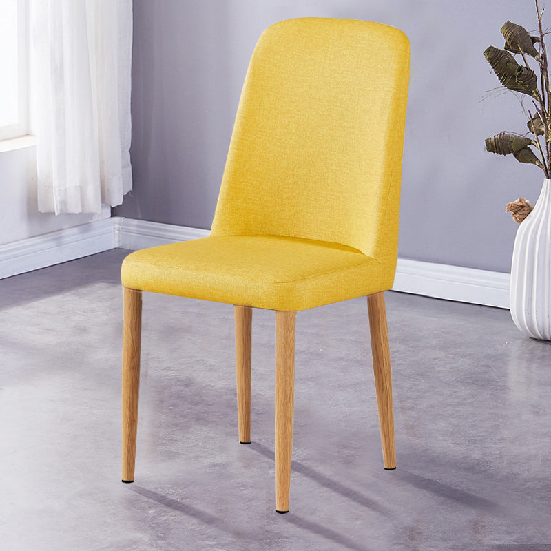 Chaise d'appoint de maison scandinave, chaise de salle à manger rembourrée en métal à dossier solide