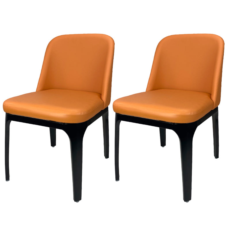 Chaise latérale tapissée par restaurant industriel finition mate Parsons dinant la chaise