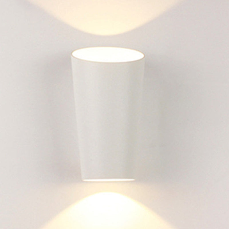 Iluminación de pared de sombra geométrica al estilo posmoderno metal 2 luces lámpara de apliques