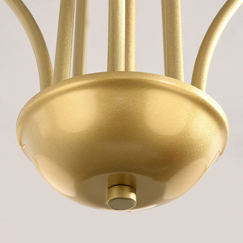 Moderno lampadario in ferro laccato a sospensione a sospensione a ciondolo di lusso con tonalità di vetro bianco