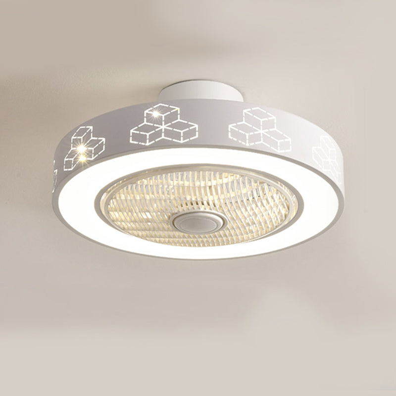 Trommelförmige Schlafzimmer Lüfterlampe Metall Nordic Style LED Semi Flush Deckenleuchte in Weiß