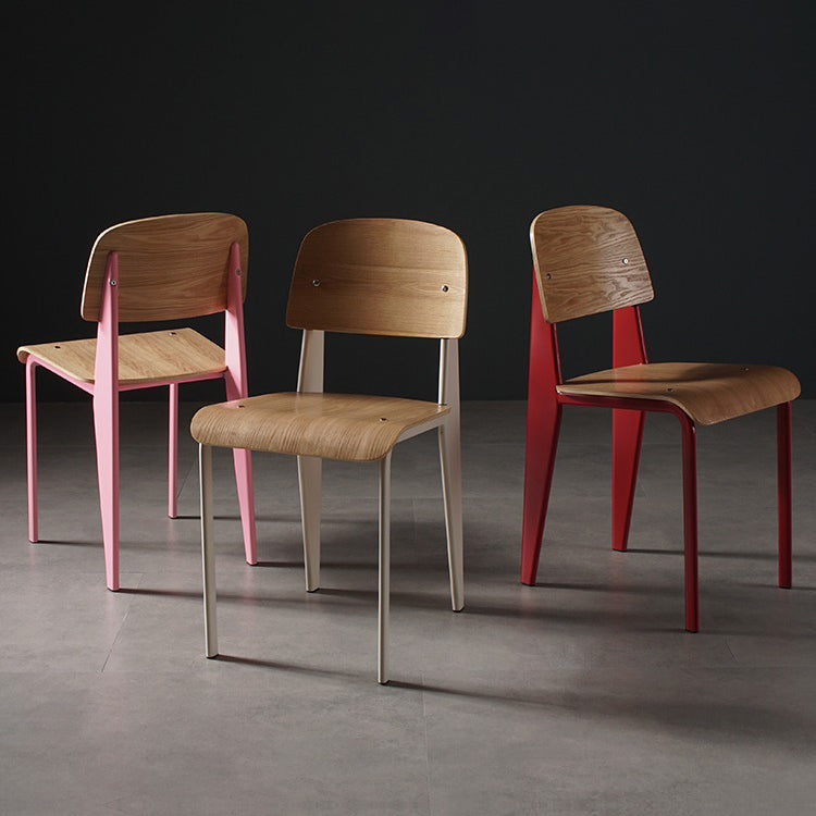Sedia da pranzo in stile contemporaneo sedia in metallo con gambe in legno