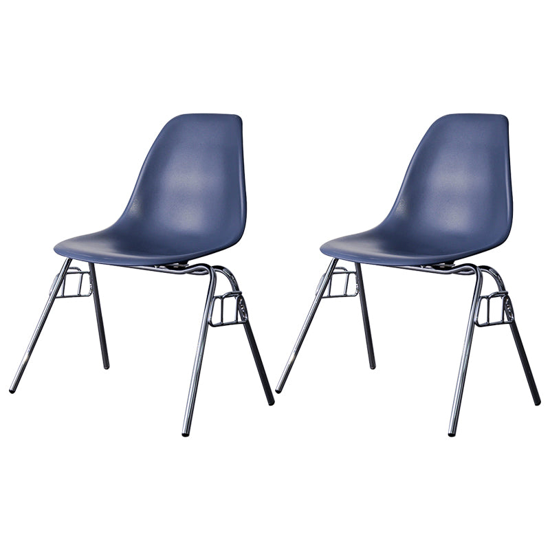 Minimalistische stijl vaste rug plastic stoel voor huisgebruik stapelbare armloze zijstoel