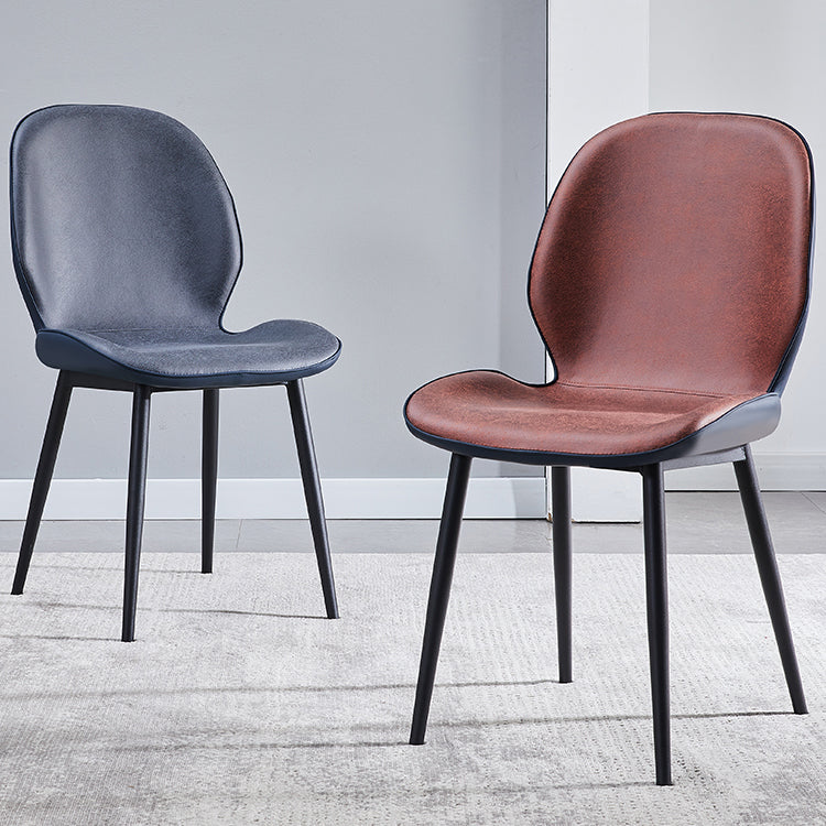 Chaise d'appoint scandinave pour la maison, chaise de salle à manger rembourrée en métal à dossier solide