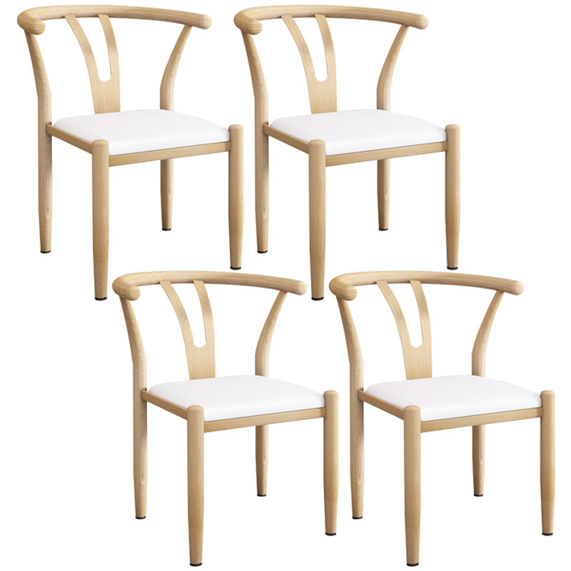 Chaises en métal de style contemporain
