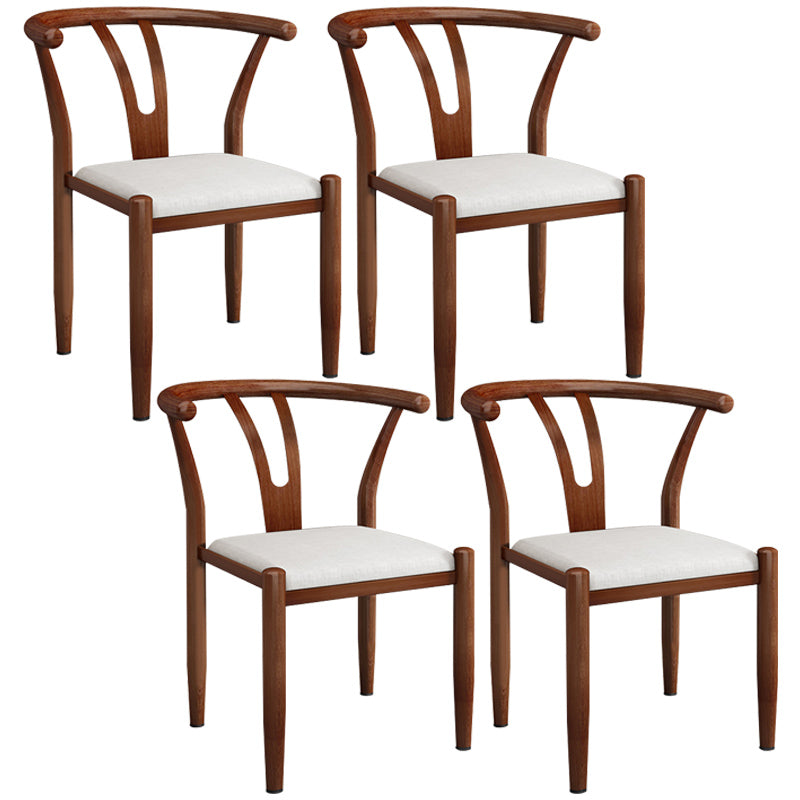 Chaises en métal de style contemporain