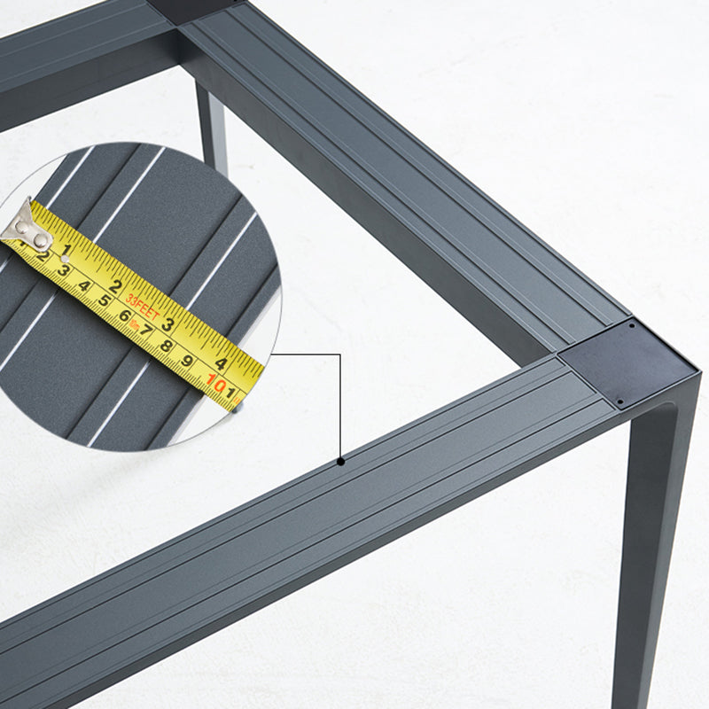 Table de salle à manger gris en pierre gris avec base en métal et 4 jambes
