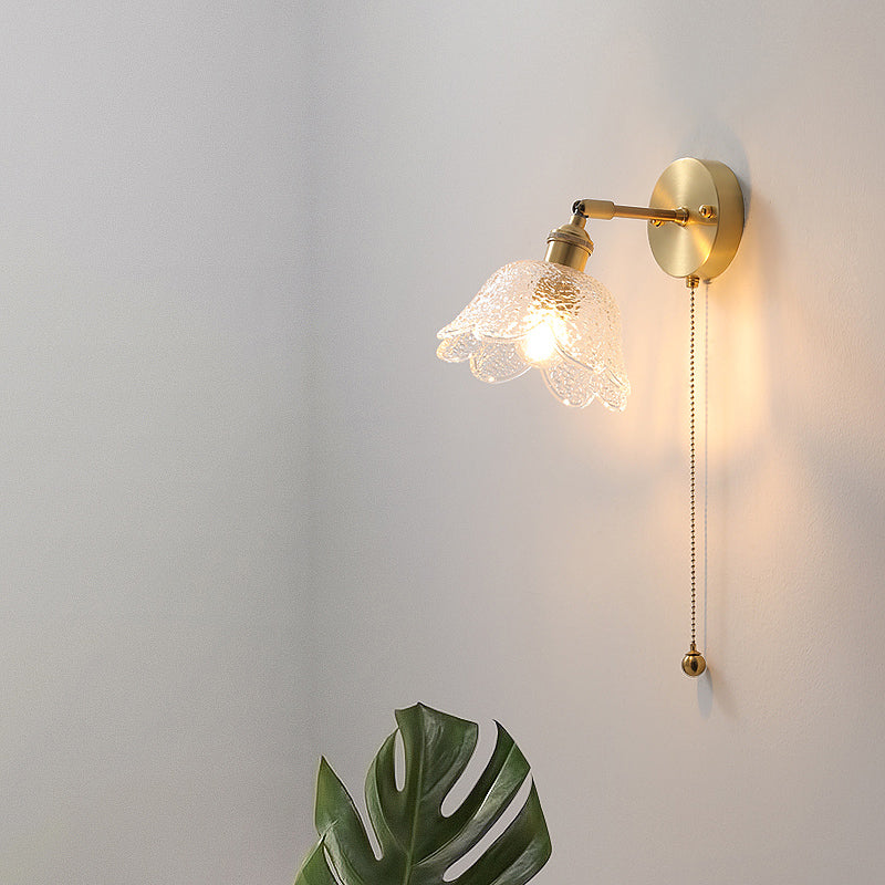 Modern Style Design Sconce Light Fixtures 1-Light Brass Wall Mounted Lamp with Grass Shade