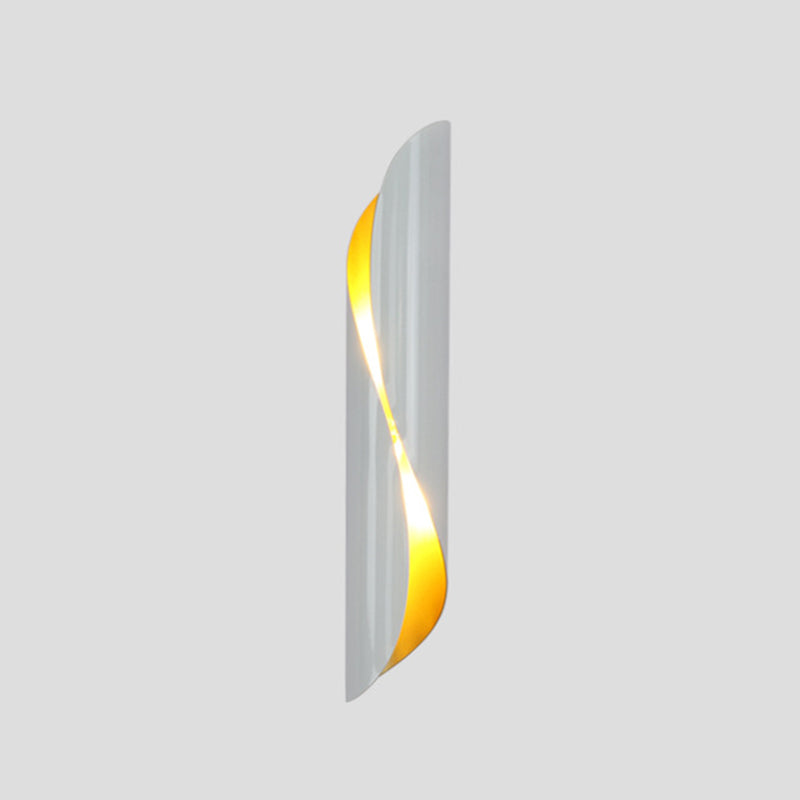 Lámpara de pared de retroiluminación de estilo de pared de metal de estilo posmoderno para el corredor de la noche