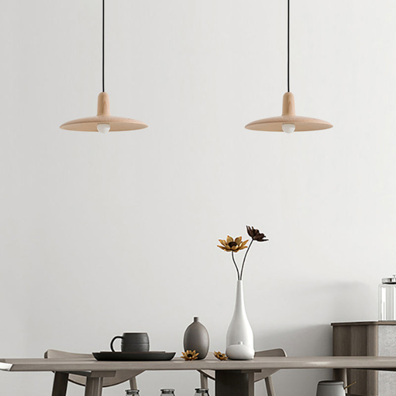 Simplicidad contemporánea Luz de techo de granja con sombra de madera