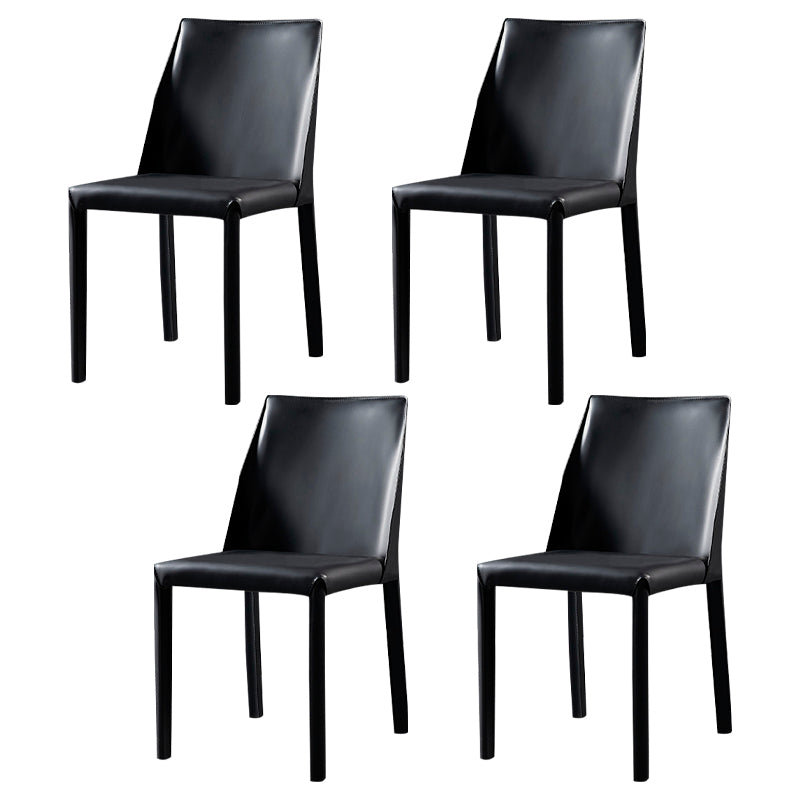 Chaise d'appoint en cuir de selle de restaurant de style design, finition mate, chaise de salle à manger Parsons