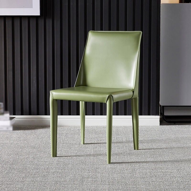 Chaise d'appoint en cuir de selle de restaurant de style design, finition mate, chaise de salle à manger Parsons