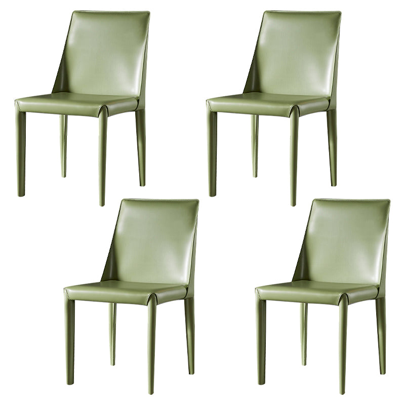 Chaise d'appoint en cuir de selle de restaurant de style design, finition mate, chaise de salle à manger Parsons