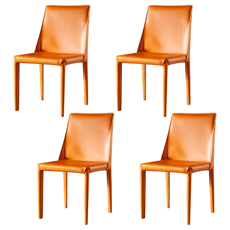 Chaise d'appoint en cuir de selle de restaurant de style design, finition mate, chaise de salle à manger Parsons