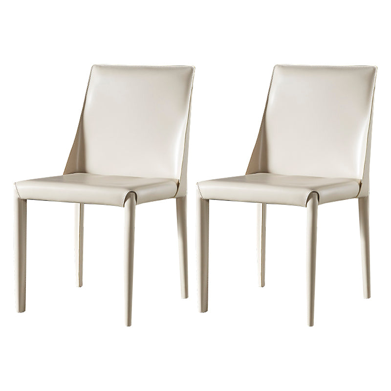 Chaise d'appoint en cuir de selle de restaurant de style design, finition mate, chaise de salle à manger Parsons