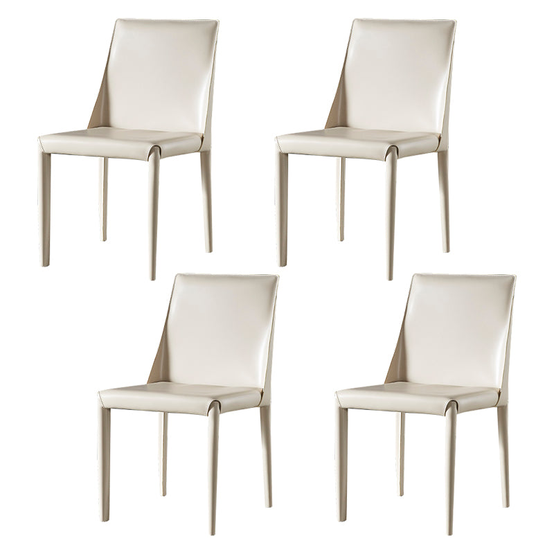 Chaise d'appoint en cuir de selle de restaurant de style design, finition mate, chaise de salle à manger Parsons
