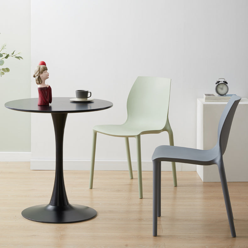Scandinavian Armless Dining Chairs Plastic Indoor Stackable Solid Back Side Chair