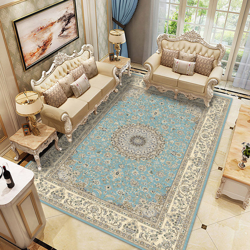 Traditional Flowers Pattern Carpet Polyester Area Rug Stain Resistant Indoor Carpet for Living Room