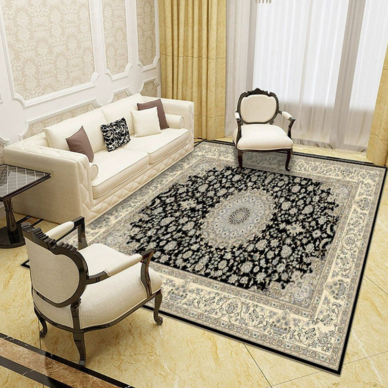 Traditional Flowers Pattern Carpet Polyester Area Rug Stain Resistant Indoor Carpet for Living Room