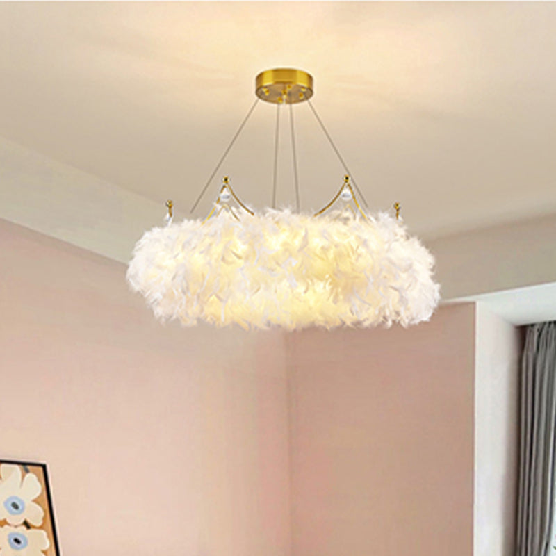 Crown kroonluchter lamp Moderne 1-licht witte kroonluchter verlichtingsarmaturen met verenschaduw