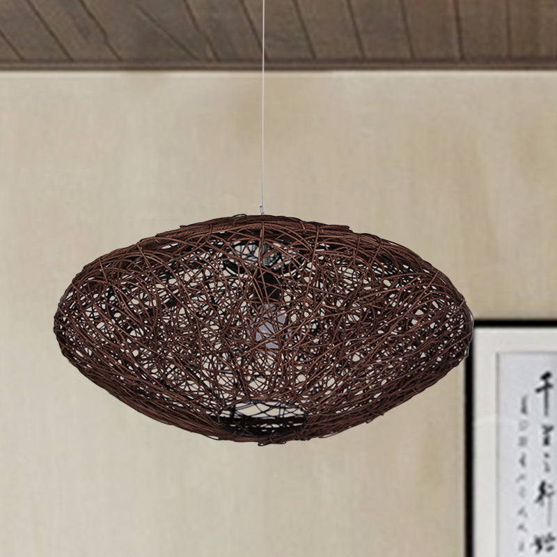1 tête de thé à thé suspendu luminaire asiatique d'éclairage pendentif noir / blanc avec une teinte de rotin lanterne