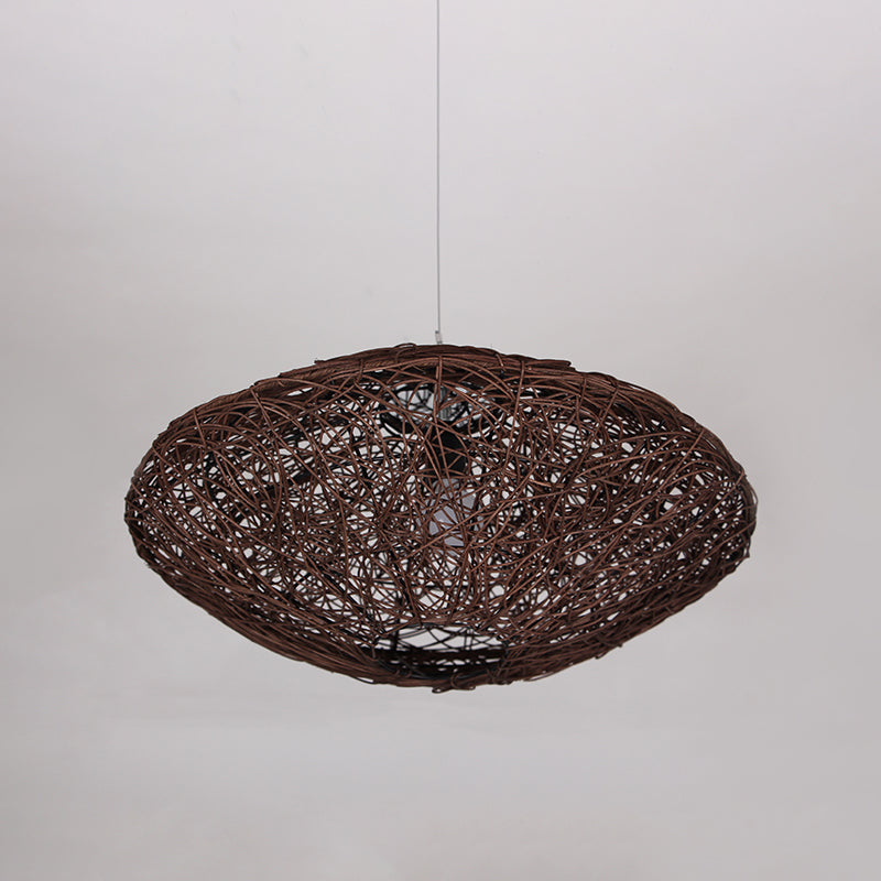 1 tête de thé à thé suspendu luminaire asiatique d'éclairage pendentif noir / blanc avec une teinte de rotin lanterne