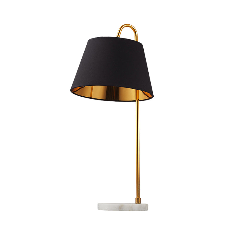 1 tête de salon table légère modernisme lampe de bureau noir avec une teinte en tissu conique
