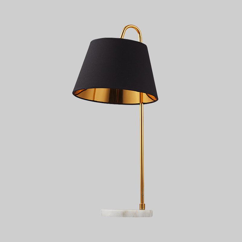 1 tête de salon table légère modernisme lampe de bureau noir avec une teinte en tissu conique