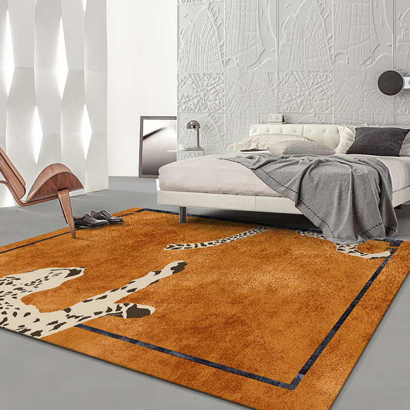 Stylish Modern Area Carpet Brown Polyester Area Rug Leopard Pattern Stain Resistant Rug for Bedroom
