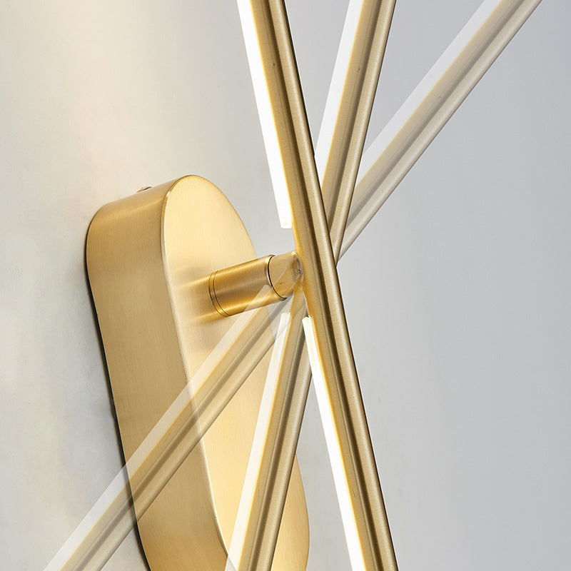 Lámpara de pared moderna de la pared Lucina de pared de pared Luz de metal en acabado dorado