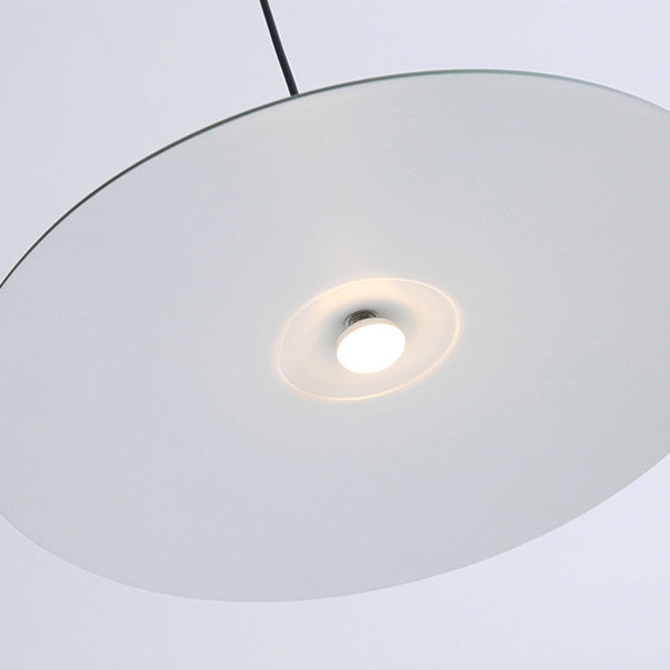 Pendante intérieure minimaliste, éclairage pendentif en métal plat macaron à 1 lumière