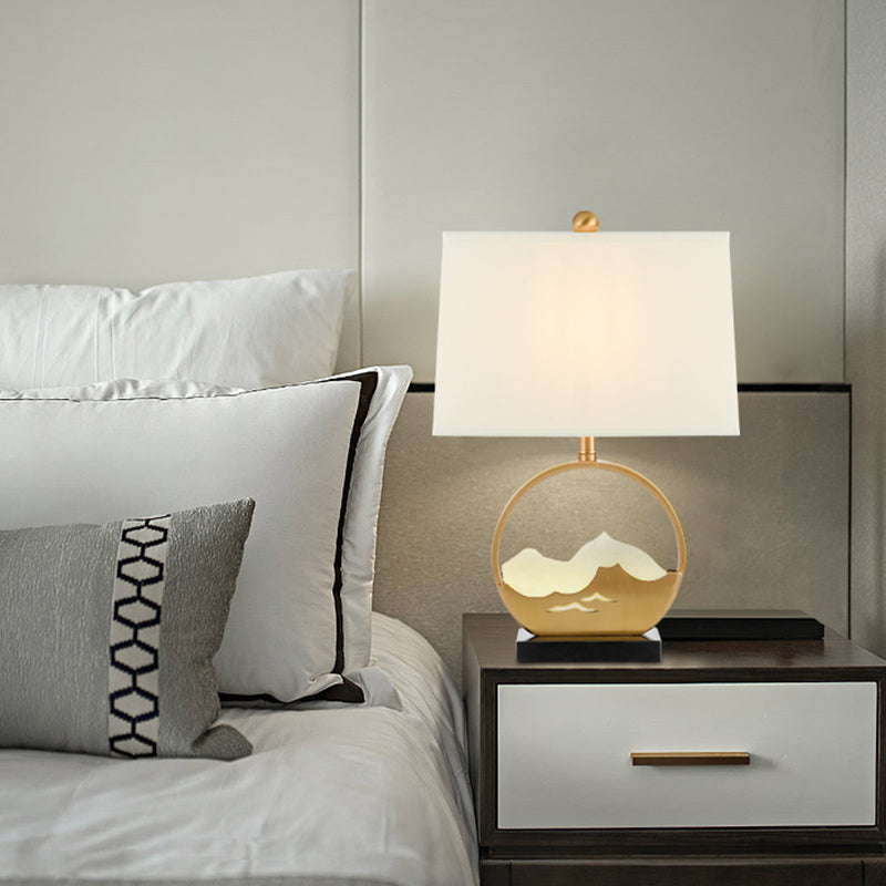 1 tête de bureau trapézoïde lumière moderne lampe de table de nuit en tissu moderne en or avec une base en marbre noir rectangle