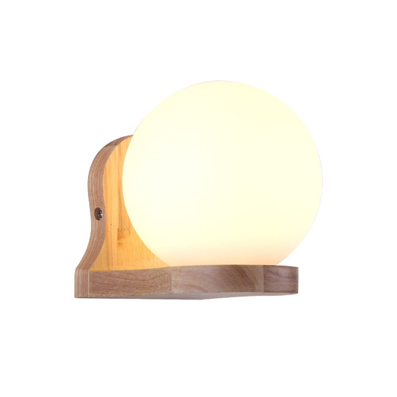 Prontoni contemporanei di vetro bianco e parete in legno una lampada montata a parete bub per soggiorno