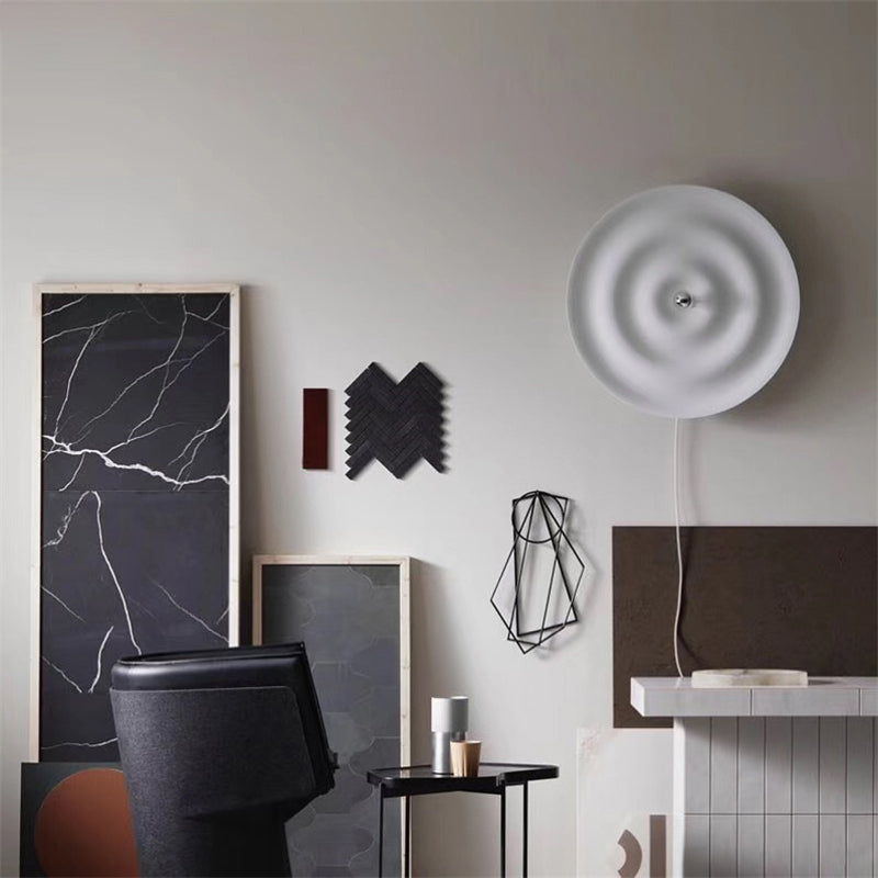 Simplicity Contemporary Wall Sconce Light with Metal Shade for Bedroom