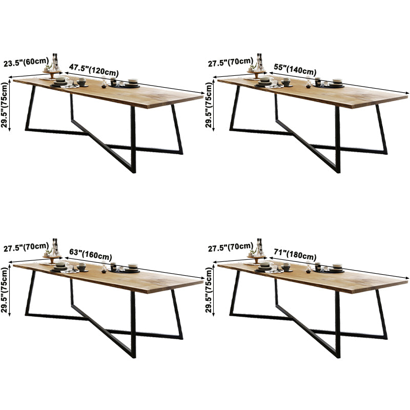 Industrieel vast hout kaki eettafel rechthoekige vorm eettafel met sleeënbasis
